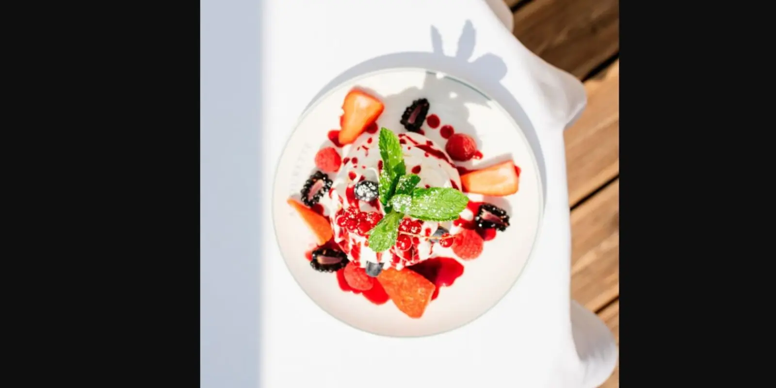 Pavlova fruits rouges Amourette